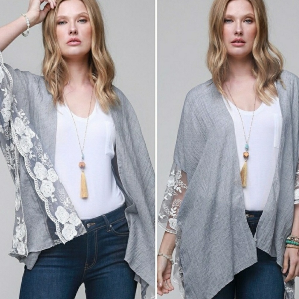 💕LAST ONE!💕 Gray Lace Kimono 💕 - Picture 4 of 4